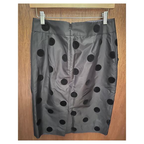 J CREW SILK BLACK POLKA DOT SKIRT W/POCKETS; SIZE 6 - Picture 2 of 3